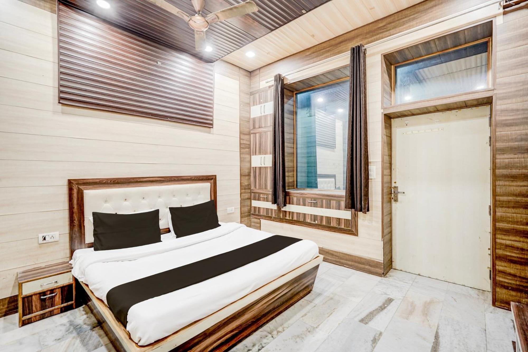Hotel O Mayur Resort Mathura Εξωτερικό φωτογραφία
