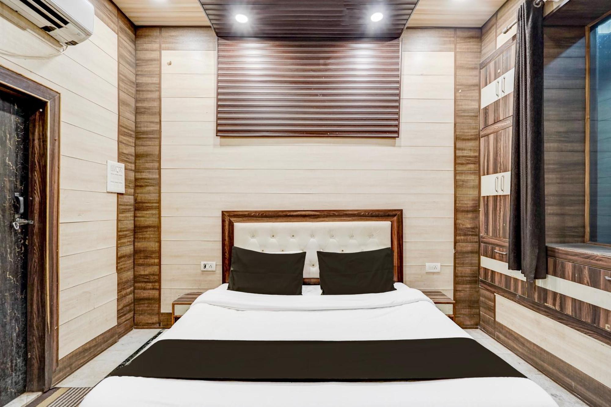 Hotel O Mayur Resort Mathura Εξωτερικό φωτογραφία